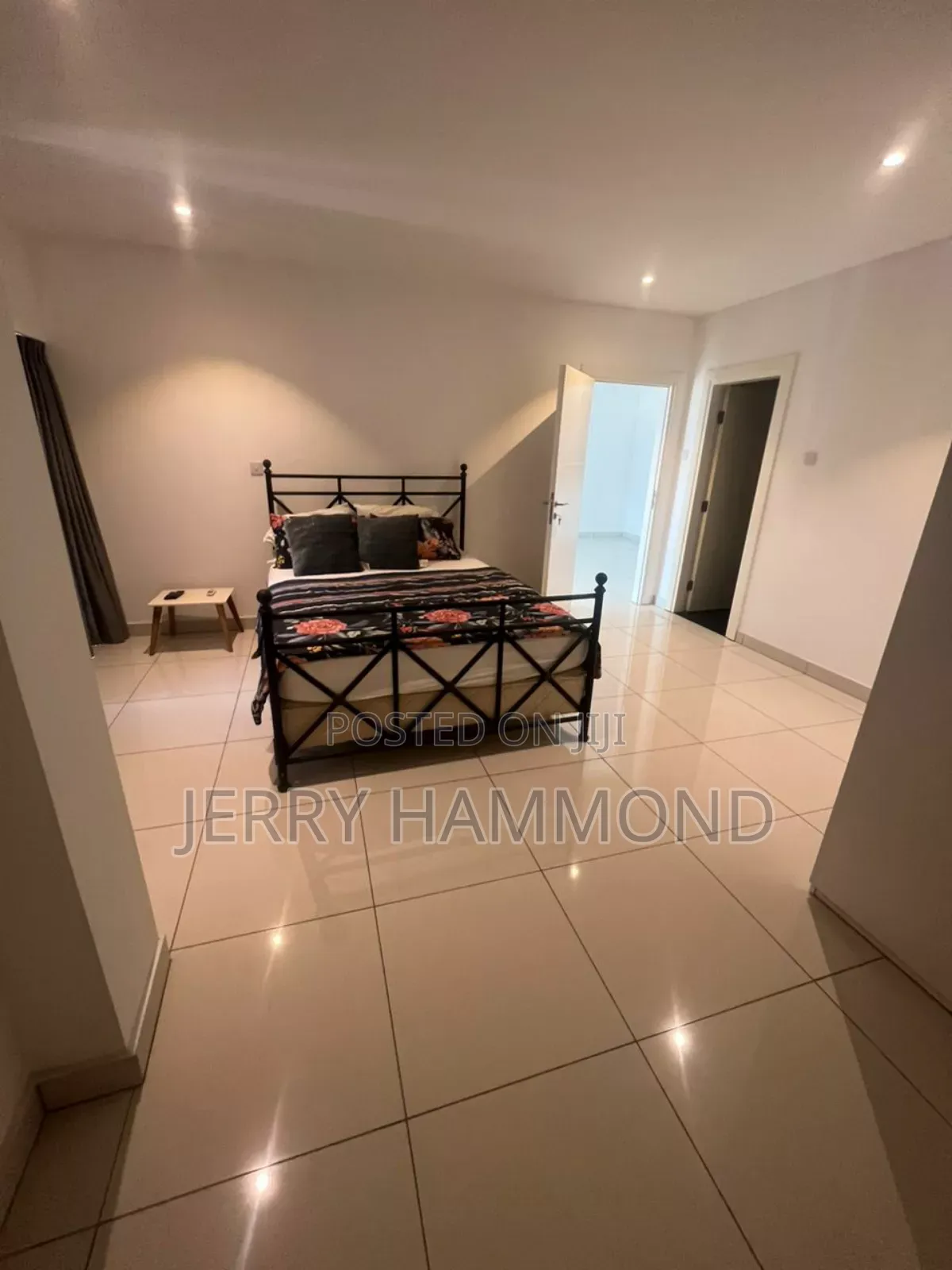 Furnished 2bdrm Apartment in Cantoment Round, Cantonments for sale