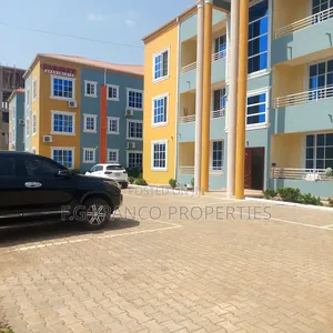 2bdrm Apartment in Kg.Franco Properties, Tema Metropolitan for rent