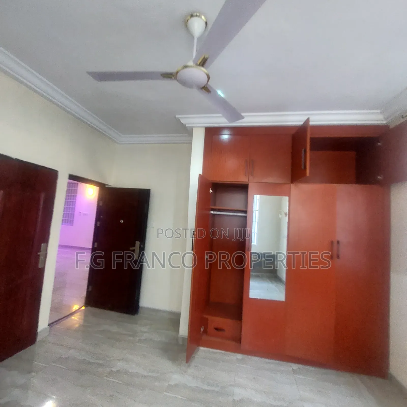 2bdrm Apartment in Kg.Franco Properties, Tema Metropolitan for rent