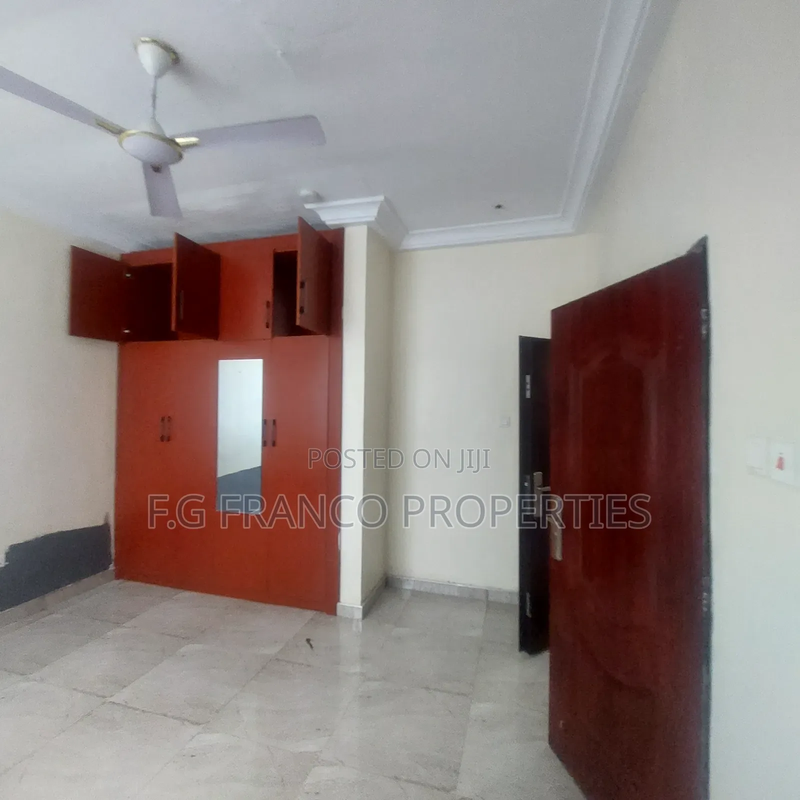 2bdrm Apartment in Kg.Franco Properties, Tema Metropolitan for rent