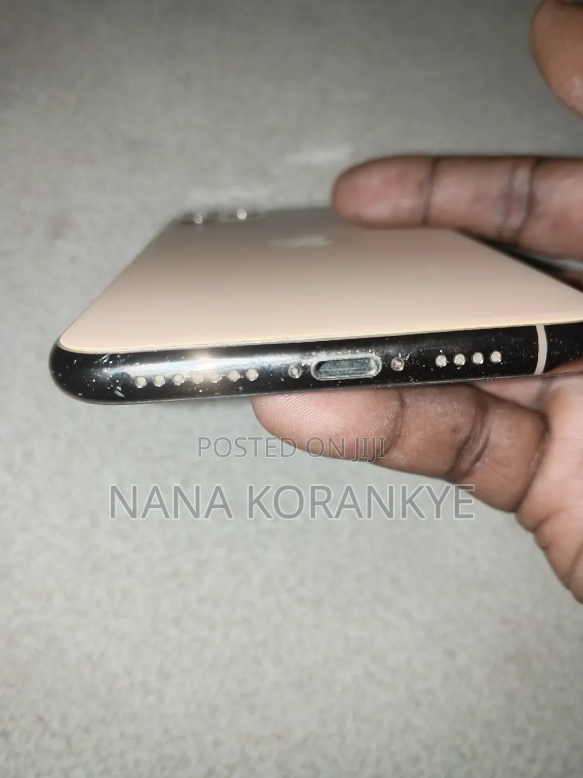 Apple iPhone 11 Pro Max 64 GB Gold