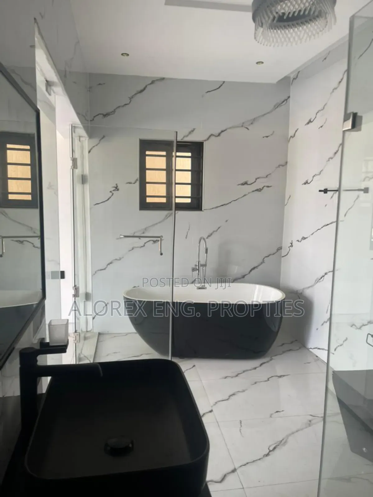 3bdrm Duplex in $250,000, Haatso for sale