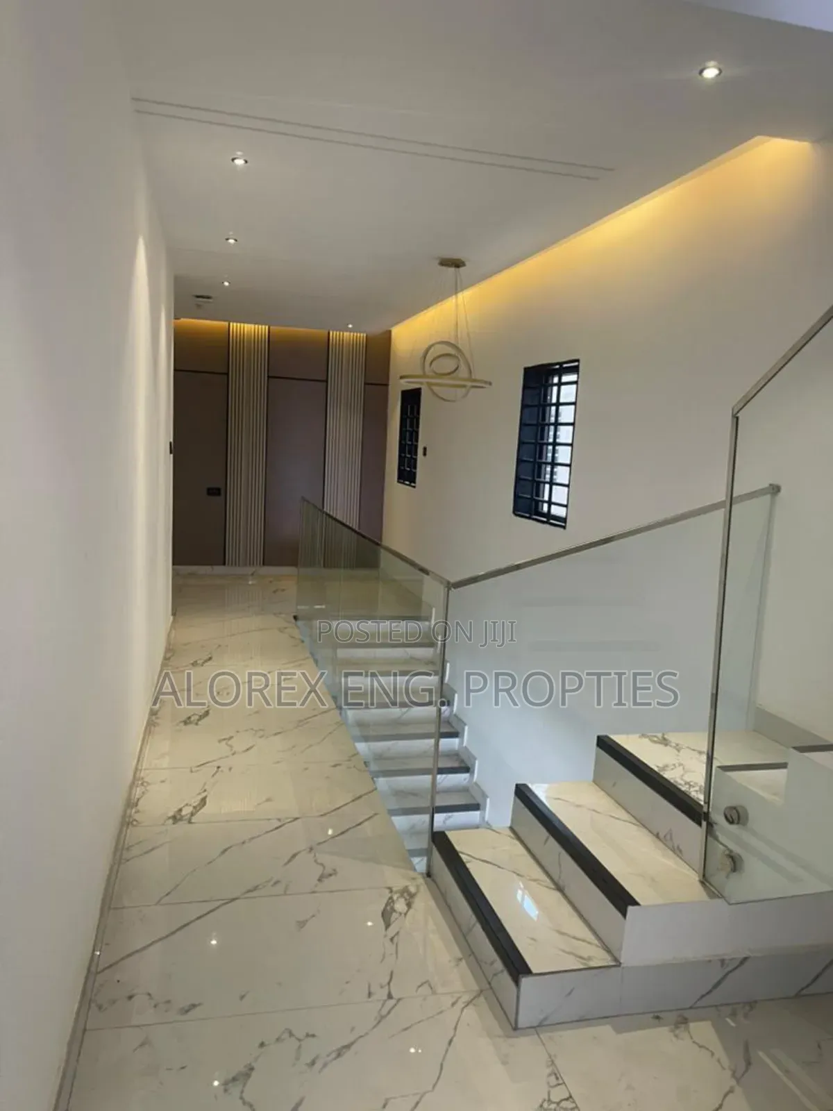 3bdrm Duplex in $250,000, Haatso for sale