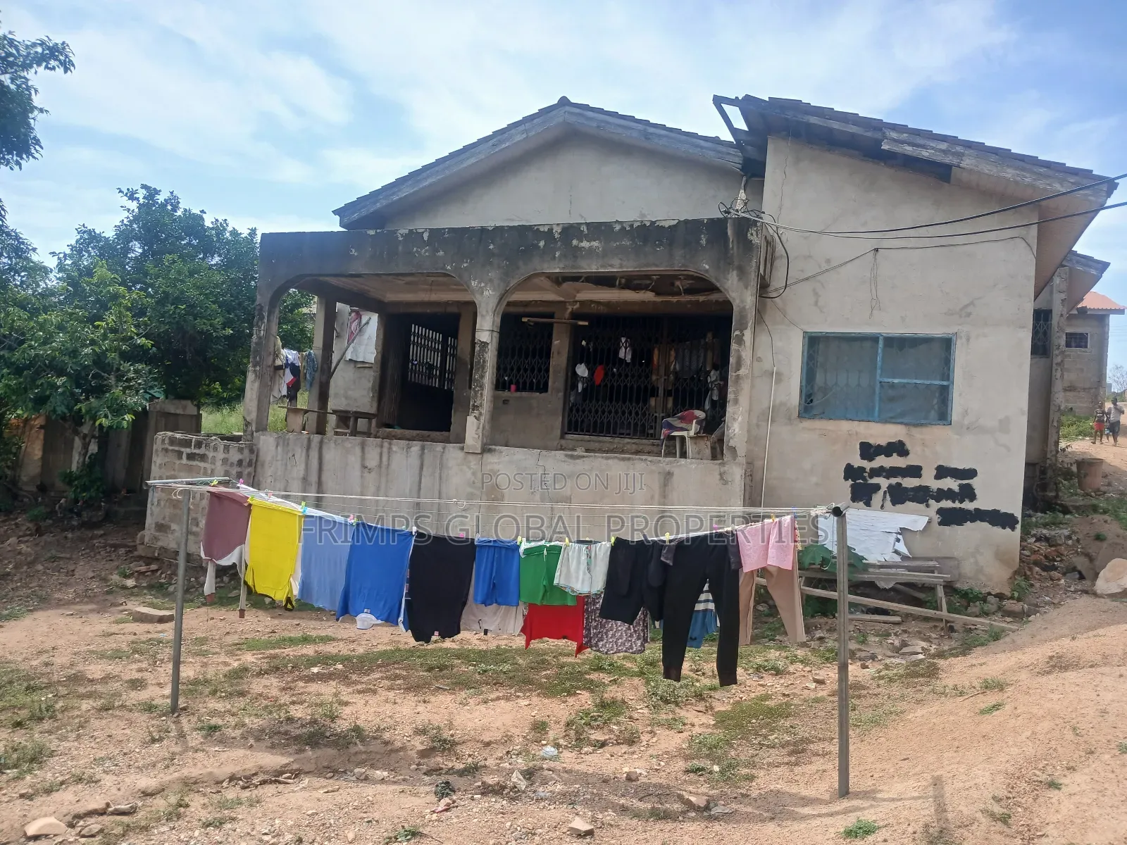 2 Plots With 5bdrm House in West Hills Mall Area for Sale