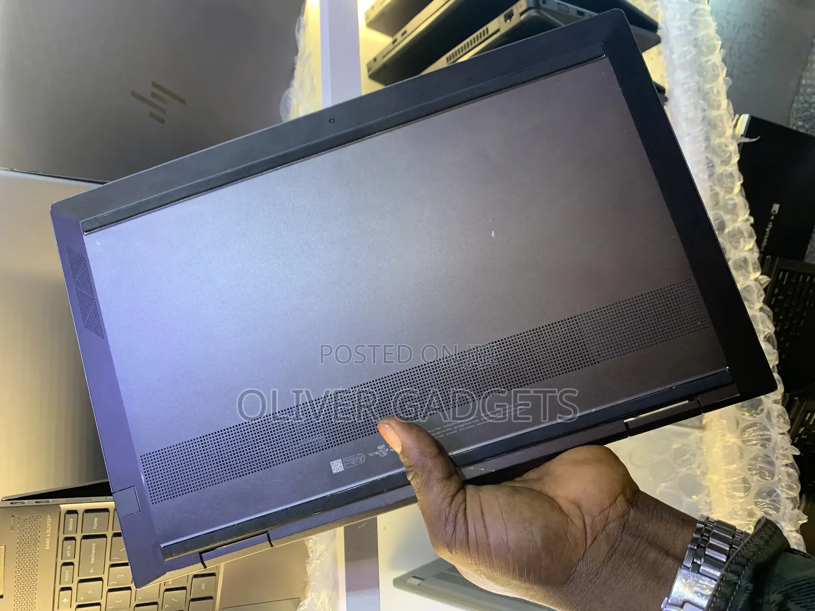 Laptop HP Envy 15 16GB AMD Ryzen 5 SSD 256GB