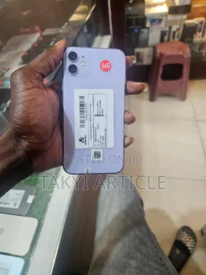 Apple iPhone 11 64 GB Purple