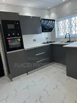 3bdrm House in Amasaman,Accra for sale