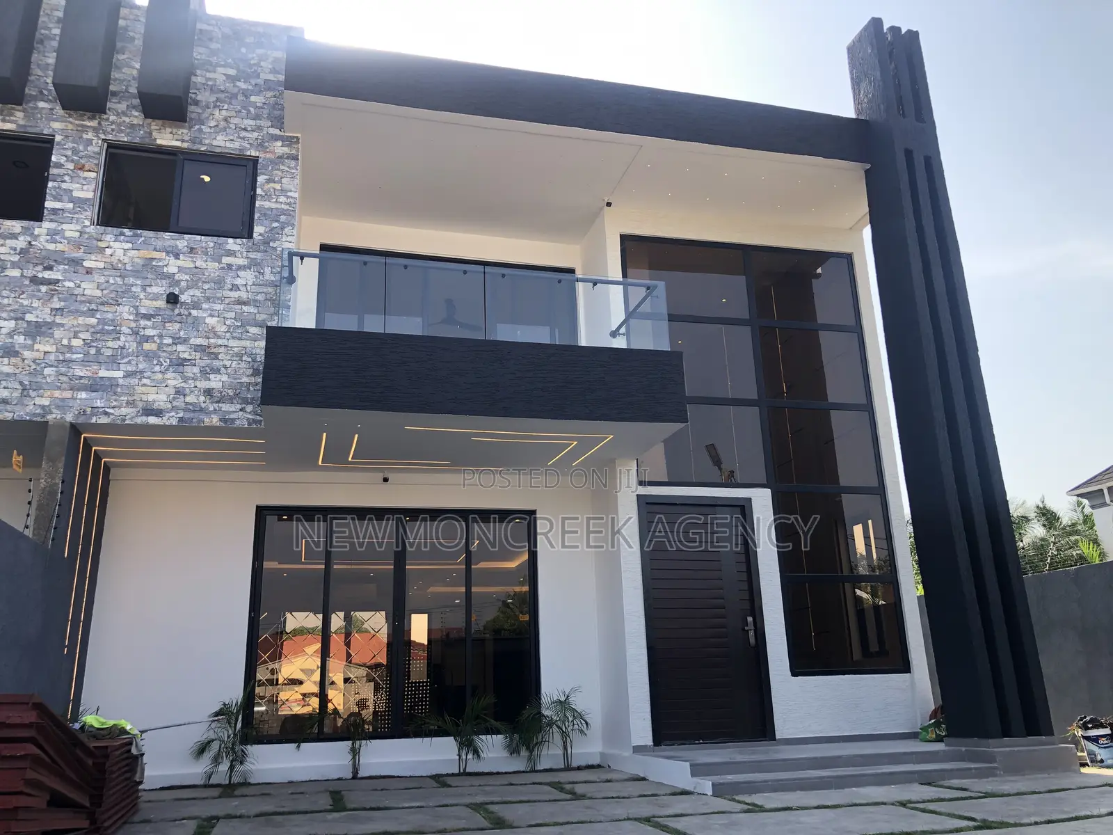 4bdrm House in East Legon, Accra Metropolitan for sale