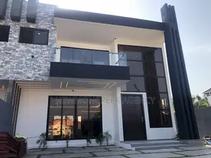 4bdrm House in East Legon, Accra Metropolitan for sale