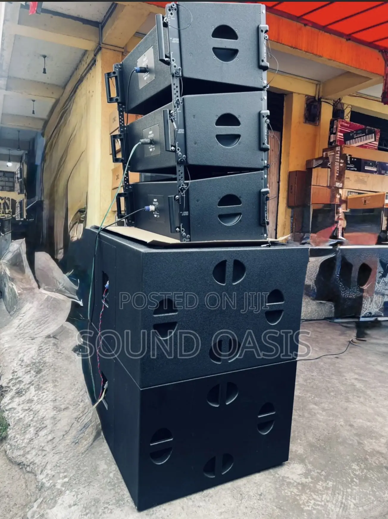 Three 10 Inches Ashley Line Arrays And A Pair Of American Audio Bass