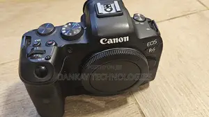 Canon R6 Camera Body With Battery and Charger