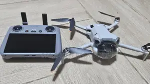 Dji Mini 4 Pro Drone With Rc N2 Smart Controller