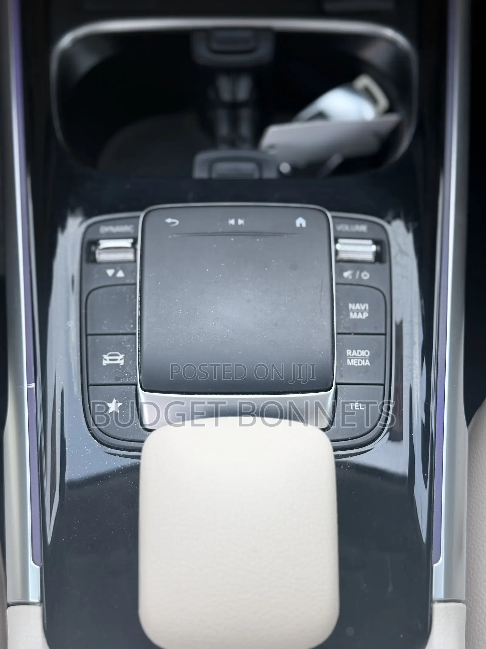 Mercedes-Benz GLB-Class GLB 250 4MATIC 2021 White