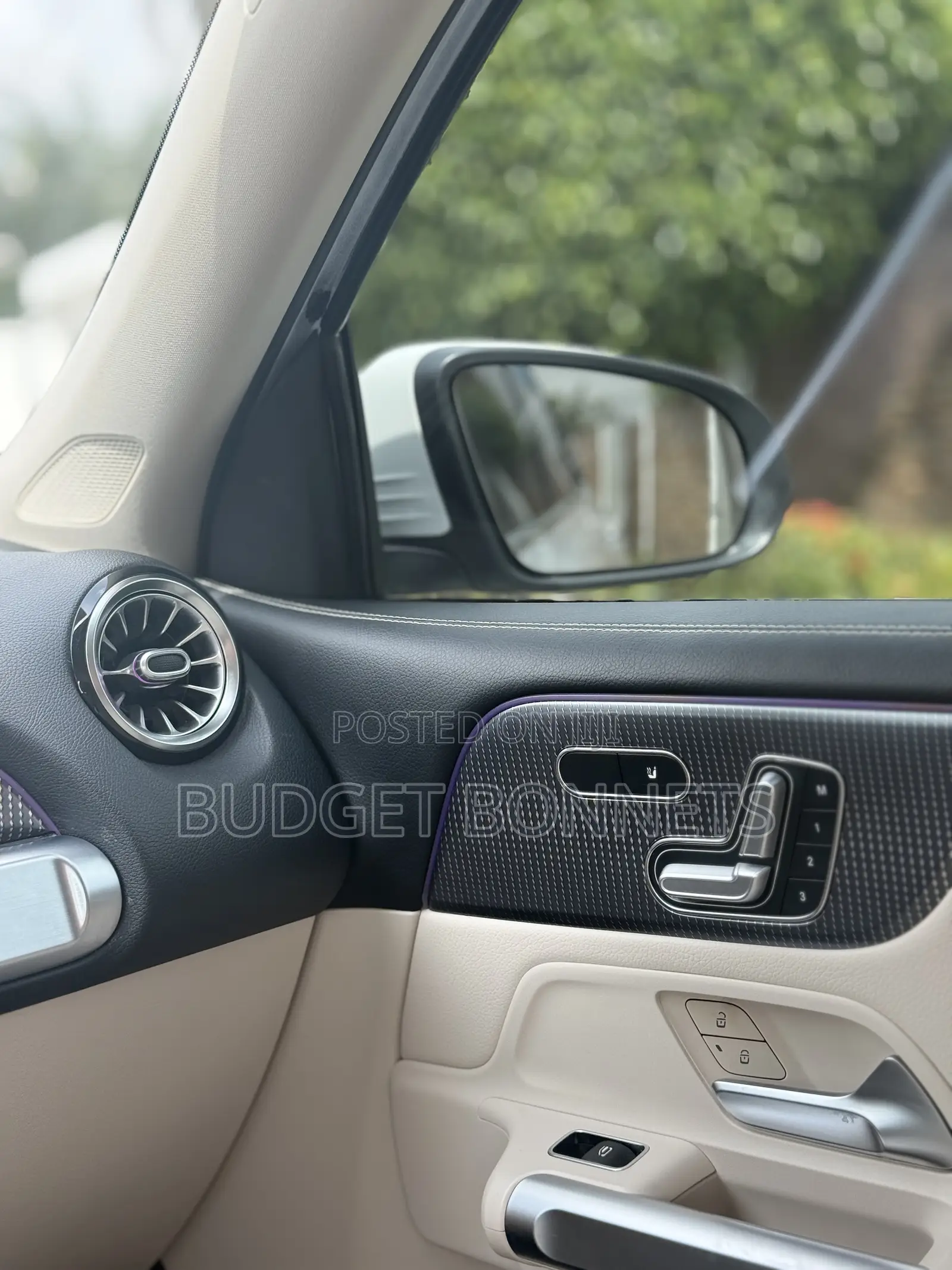 Mercedes-Benz GLB-Class GLB 250 4MATIC 2021 White
