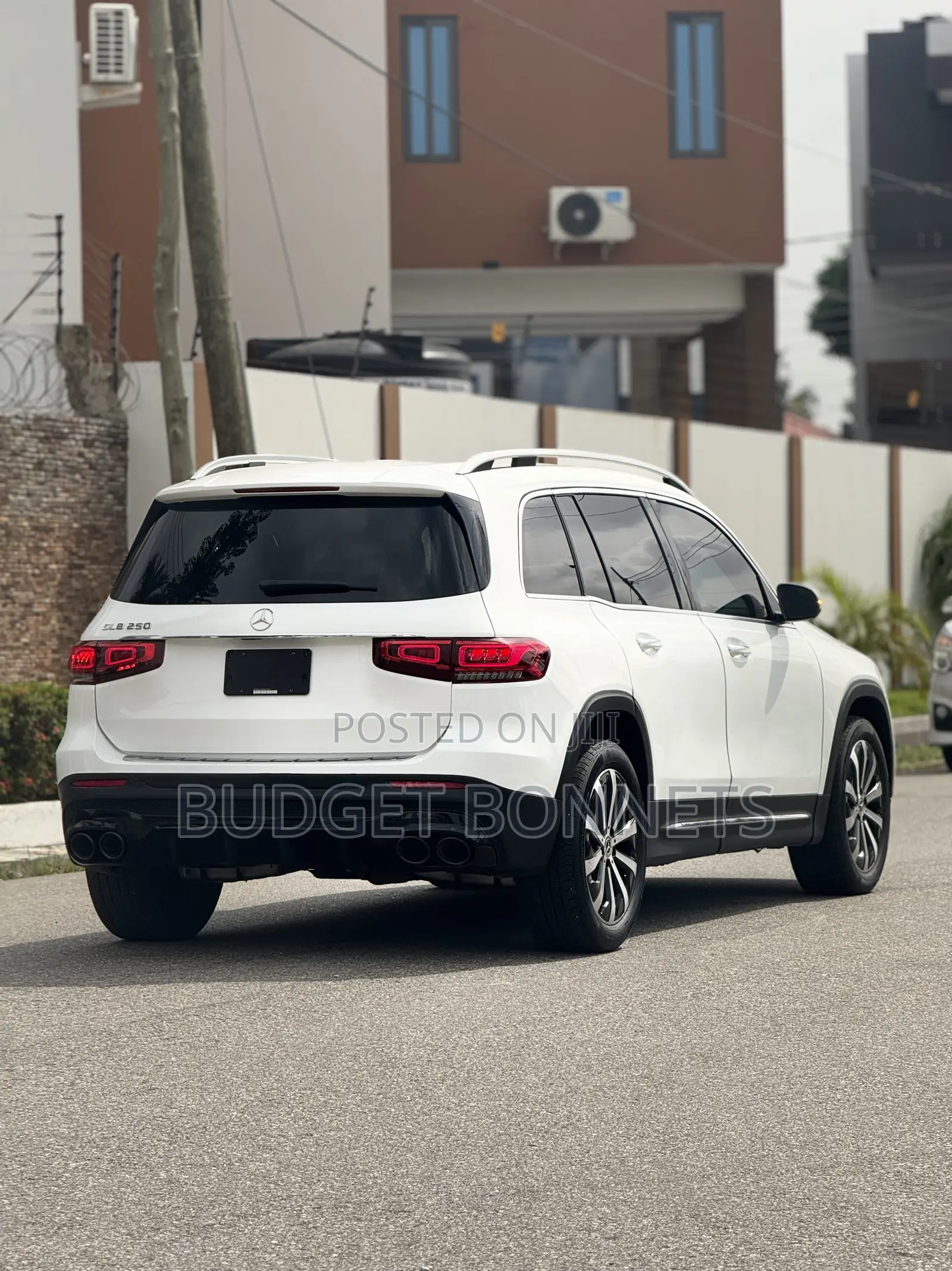 Mercedes-Benz GLB-Class GLB 250 4MATIC 2021 White