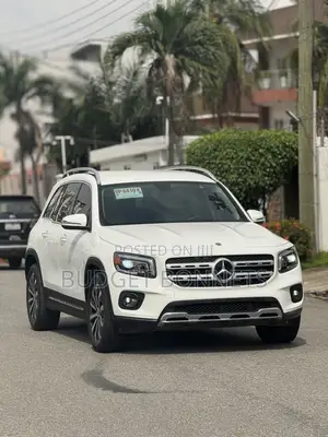 Mercedes-Benz GLB-Class GLB 250 4MATIC 2021 White