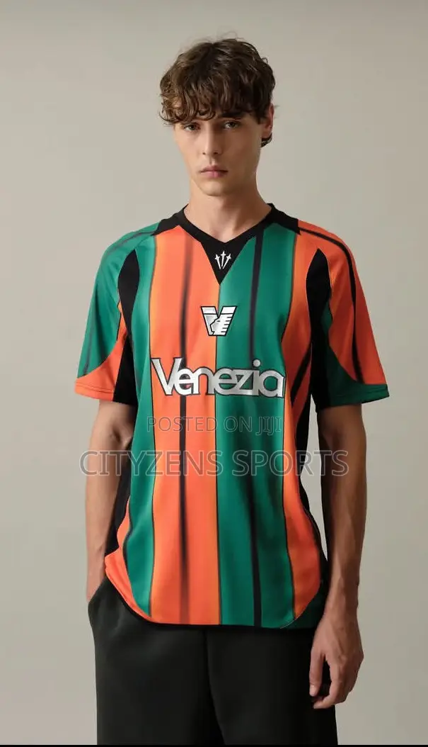 Vevezia Fc 2025/26 Away Kit