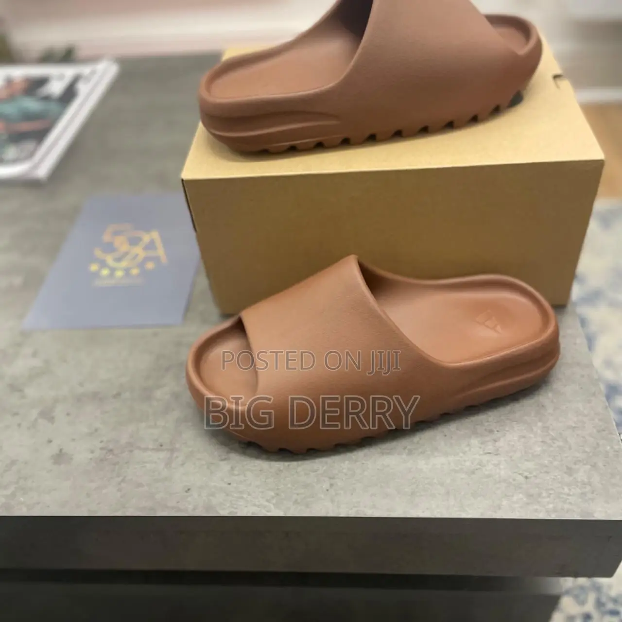 Yeezy Slides Cream