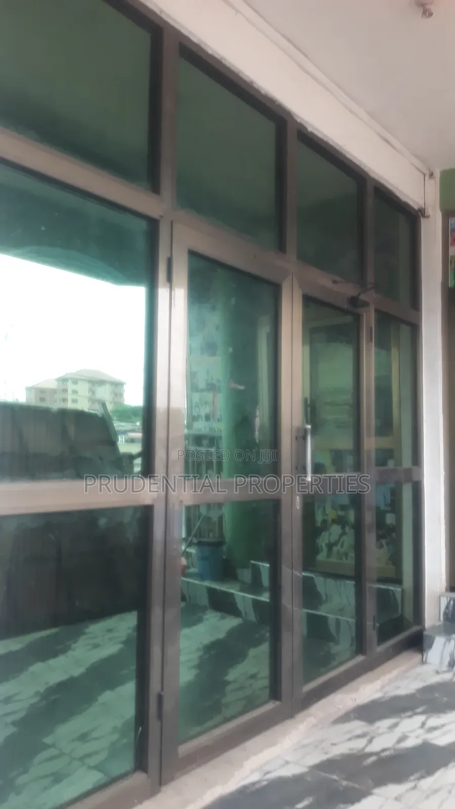 4 Bedrooms Office Space for Rent at Lapaz