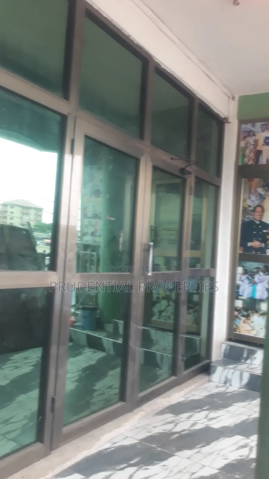 4 Bedrooms Office Space for Rent at Lapaz