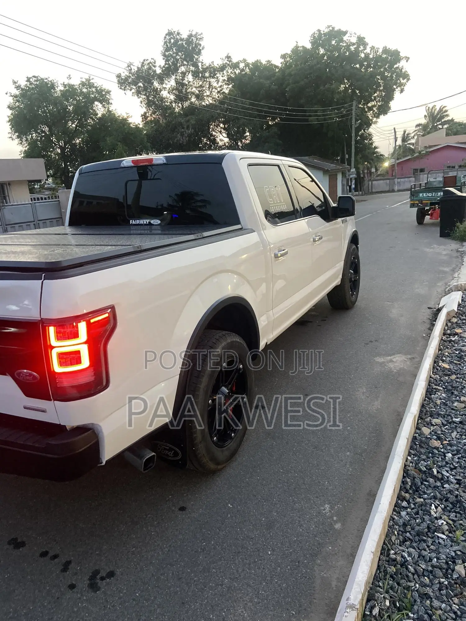 Ford F-150 Limited 4x4 SuperCrew Cab Styleside 5.5 ft. box 145 in. WB