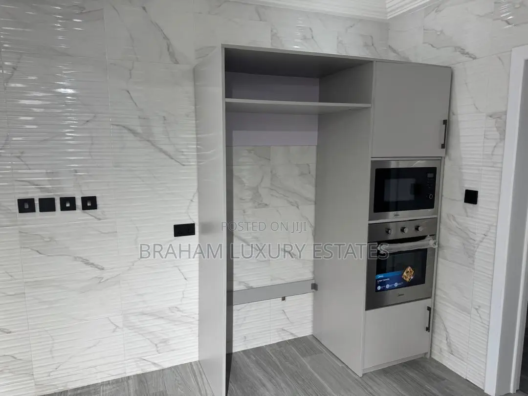 3bdrm Duplex in Braham Luxury, Tseaddo for rent