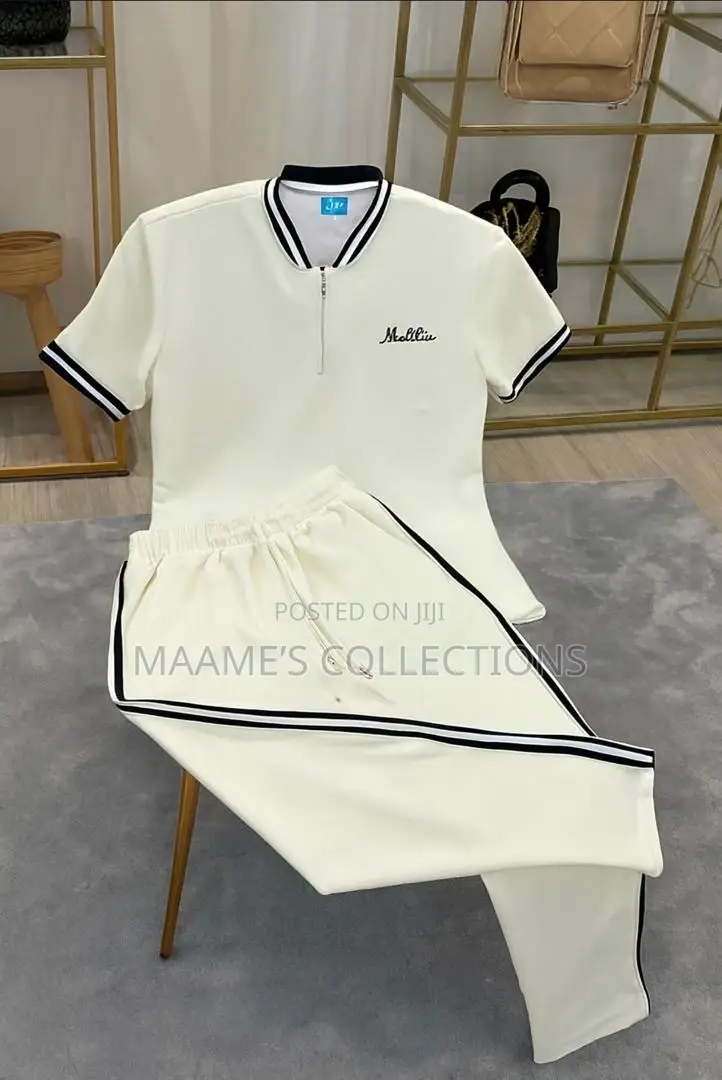 Men’S Tracksuit Set Top and Down