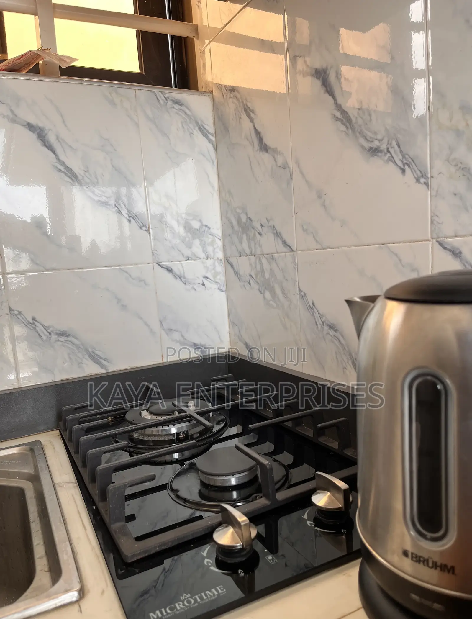 Furnished 1bdrm Apartment in School Junction for rent