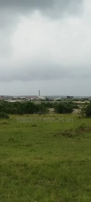4 Plots Near Winneba Junction