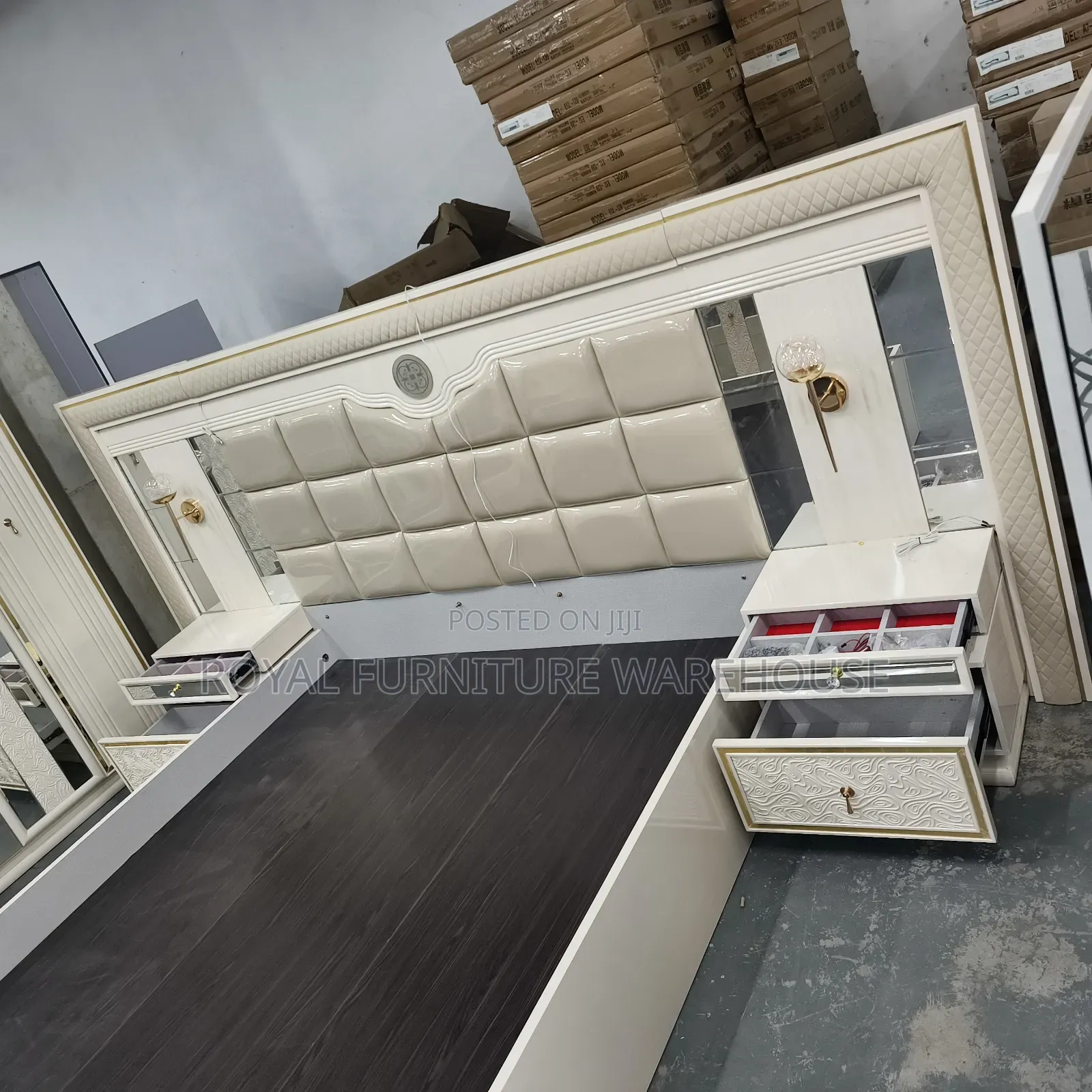 Executive Bedroom Bedset
