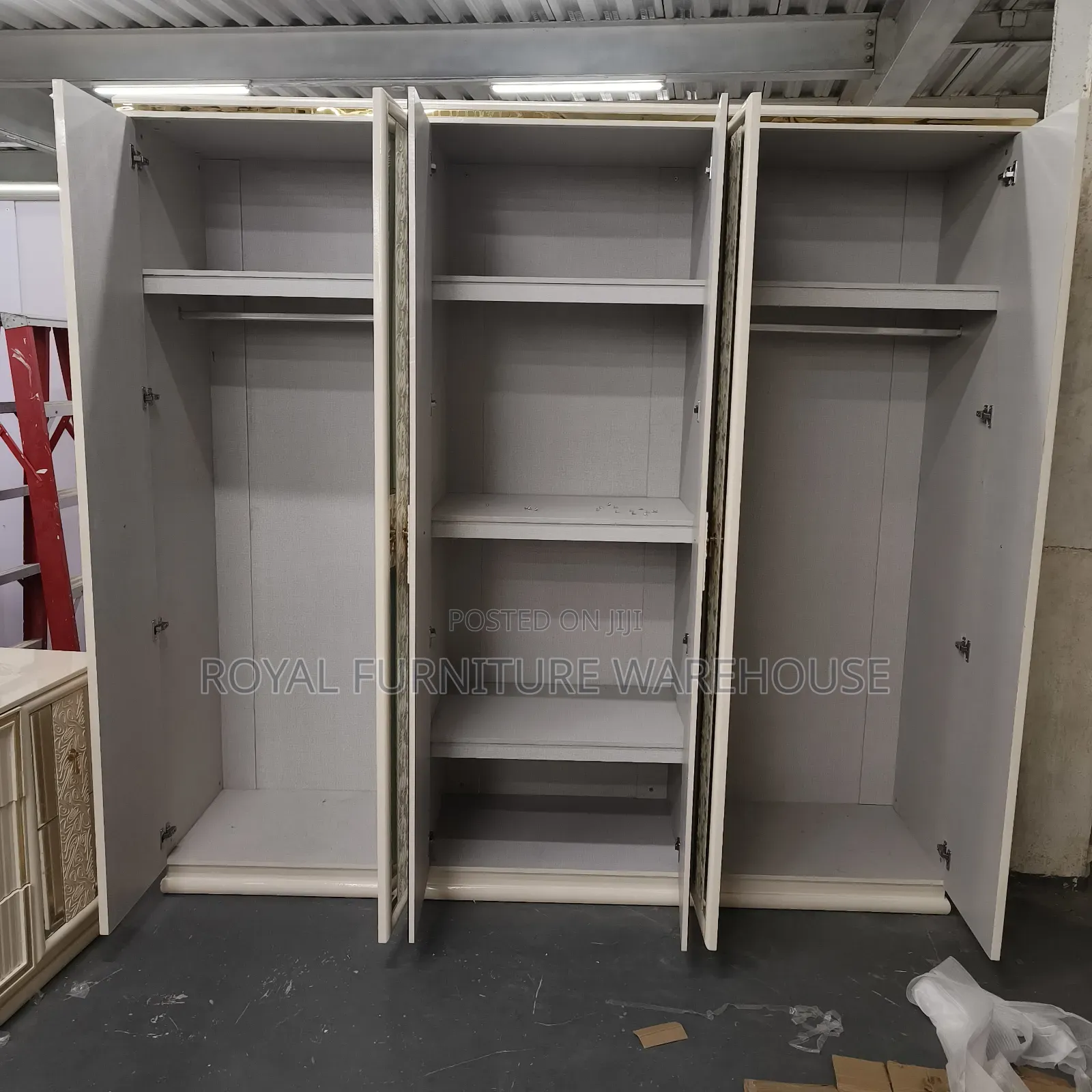 Executive Bedroom Bedset