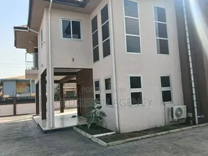 5bdrm House in Oyarifa for rent