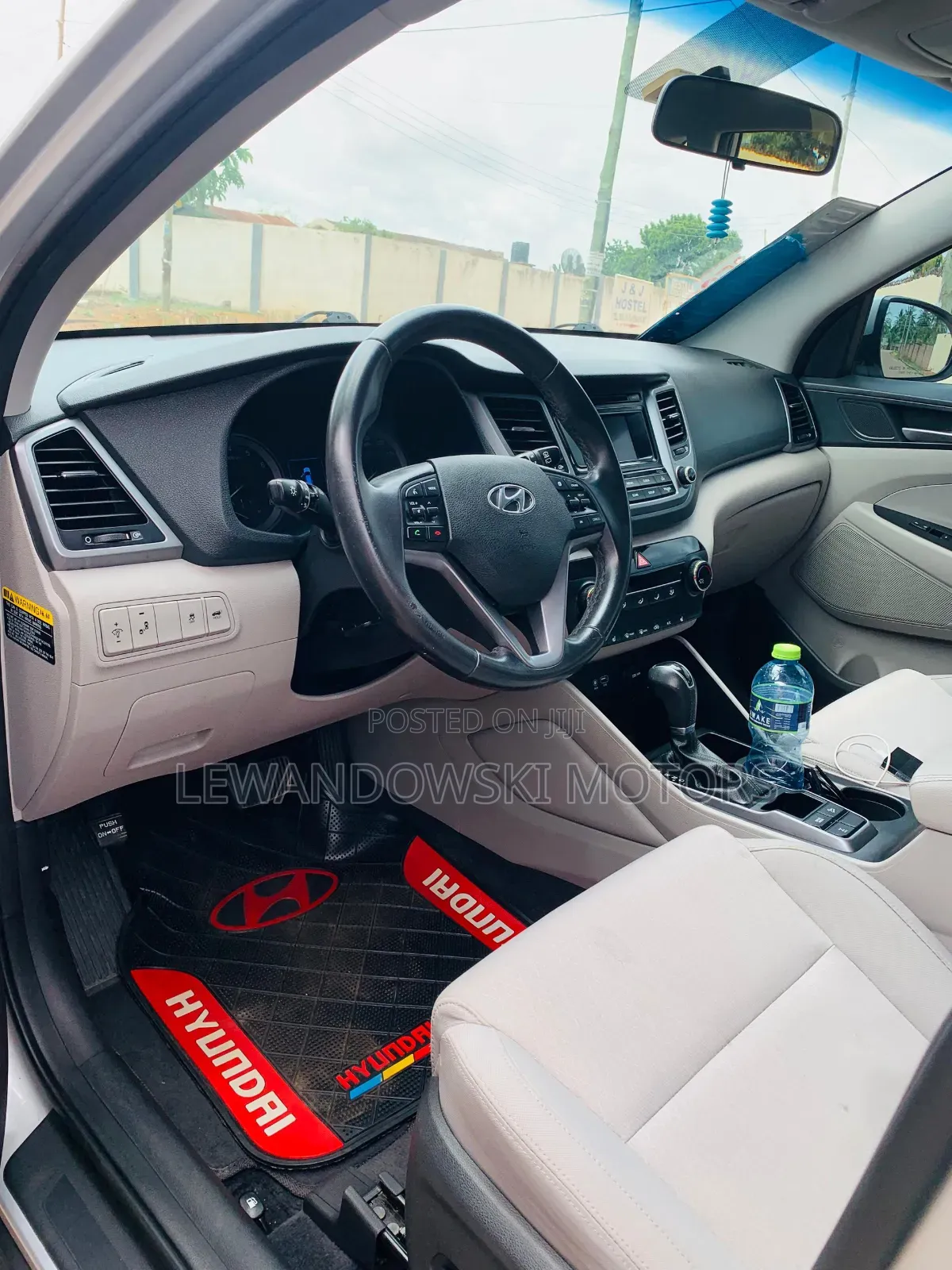 Hyundai Tucson 2017 Silver