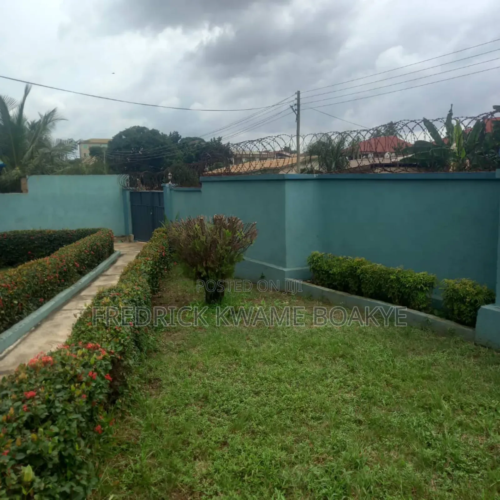 5bdrm House in Brother K Estate, Kumasi Metropolitan for sale