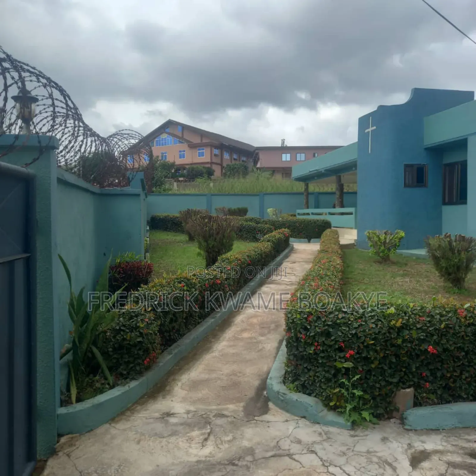 5bdrm House in Brother K Estate, Kumasi Metropolitan for sale