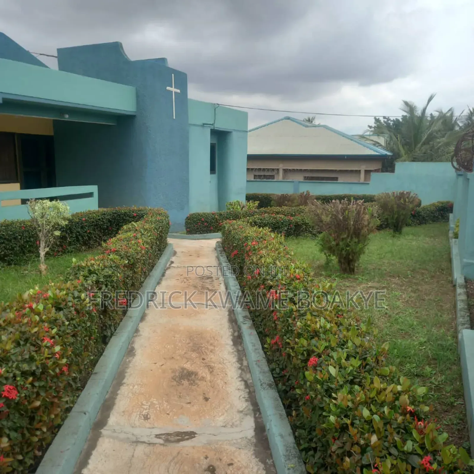 5bdrm House in Brother K Estate, Kumasi Metropolitan for sale