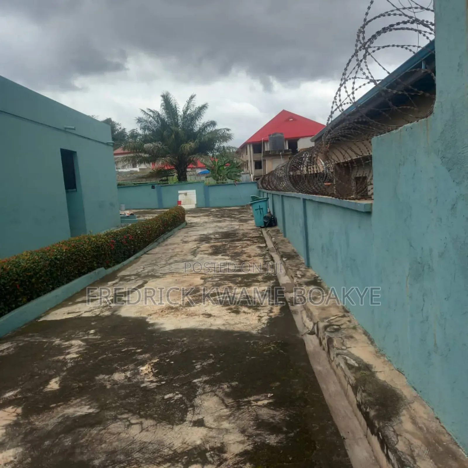5bdrm House in Brother K Estate, Kumasi Metropolitan for sale