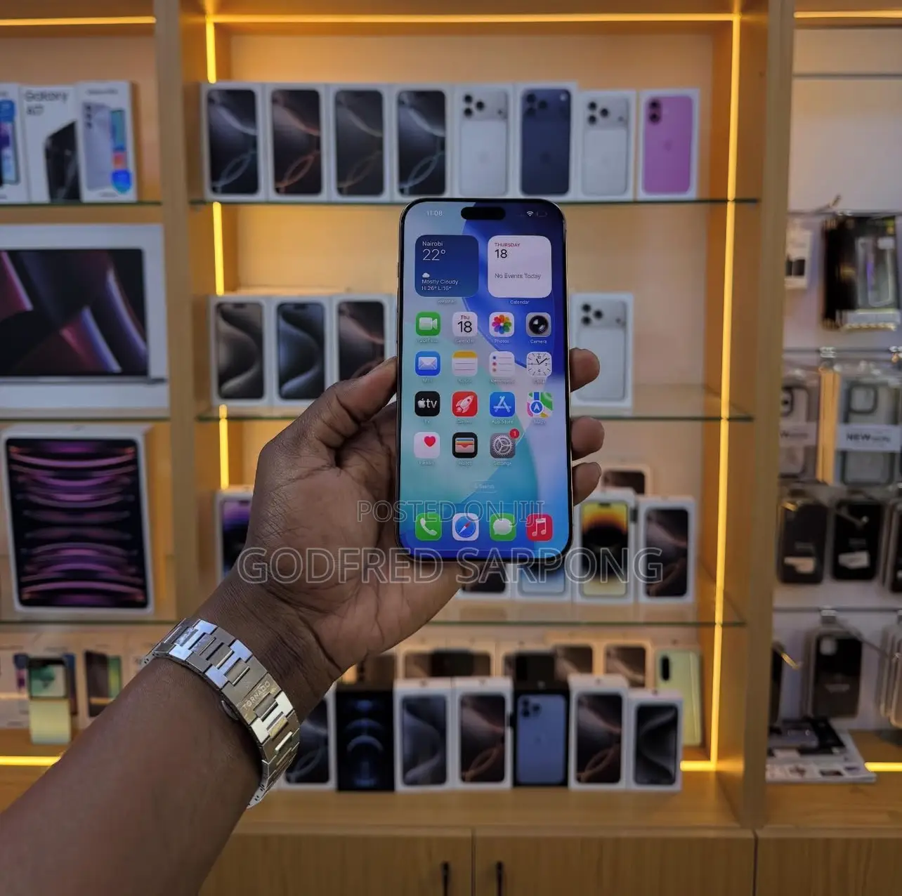 Apple iPhone 16 Pro Max 256 GB Gold