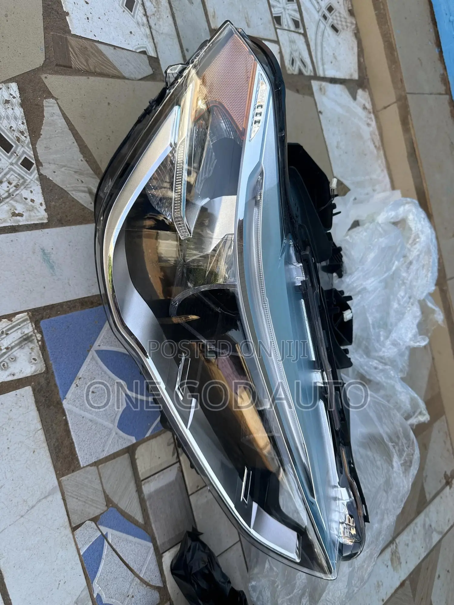 BMW X1, F48, 2015,2016,2017,2018,2019 Headlight