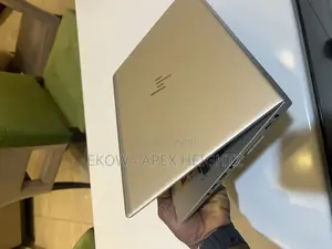 Laptop HP EliteBook 735 G6 8GB AMD Ryzen 5 SSD 256GB