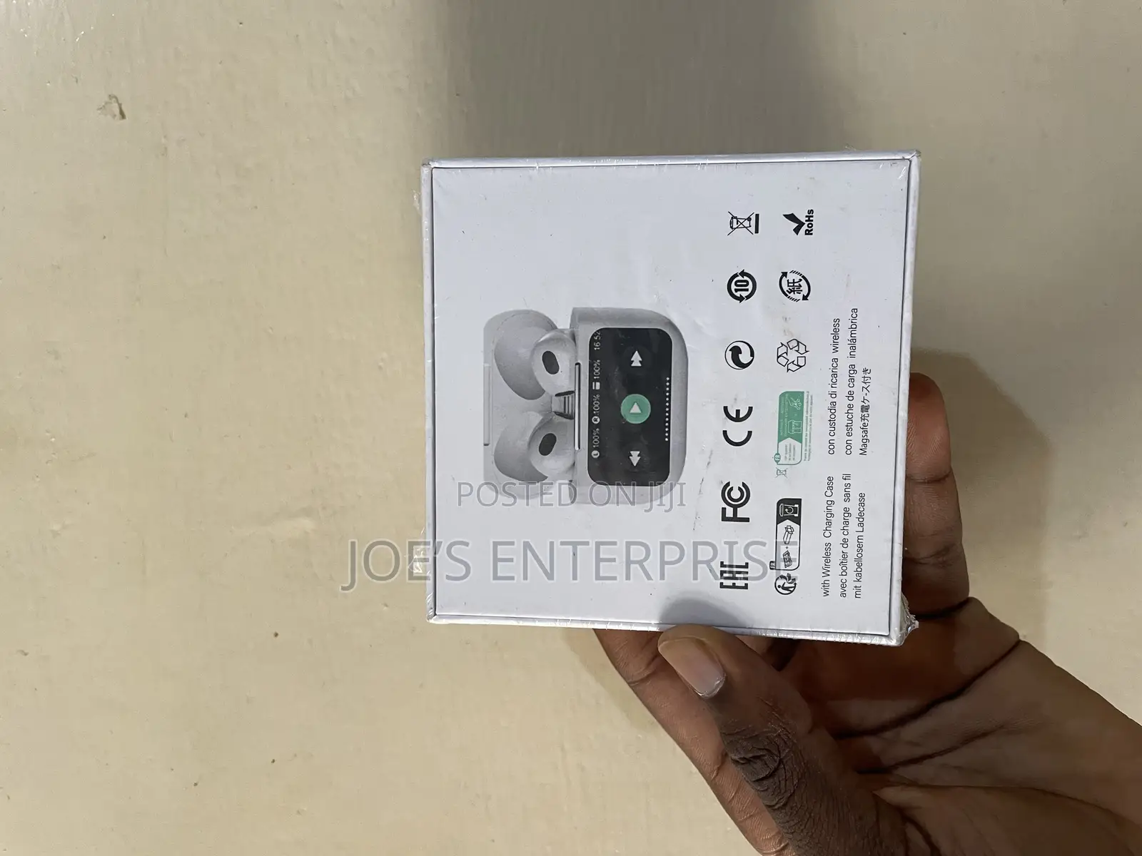 Generic Bluetooth Earbuds