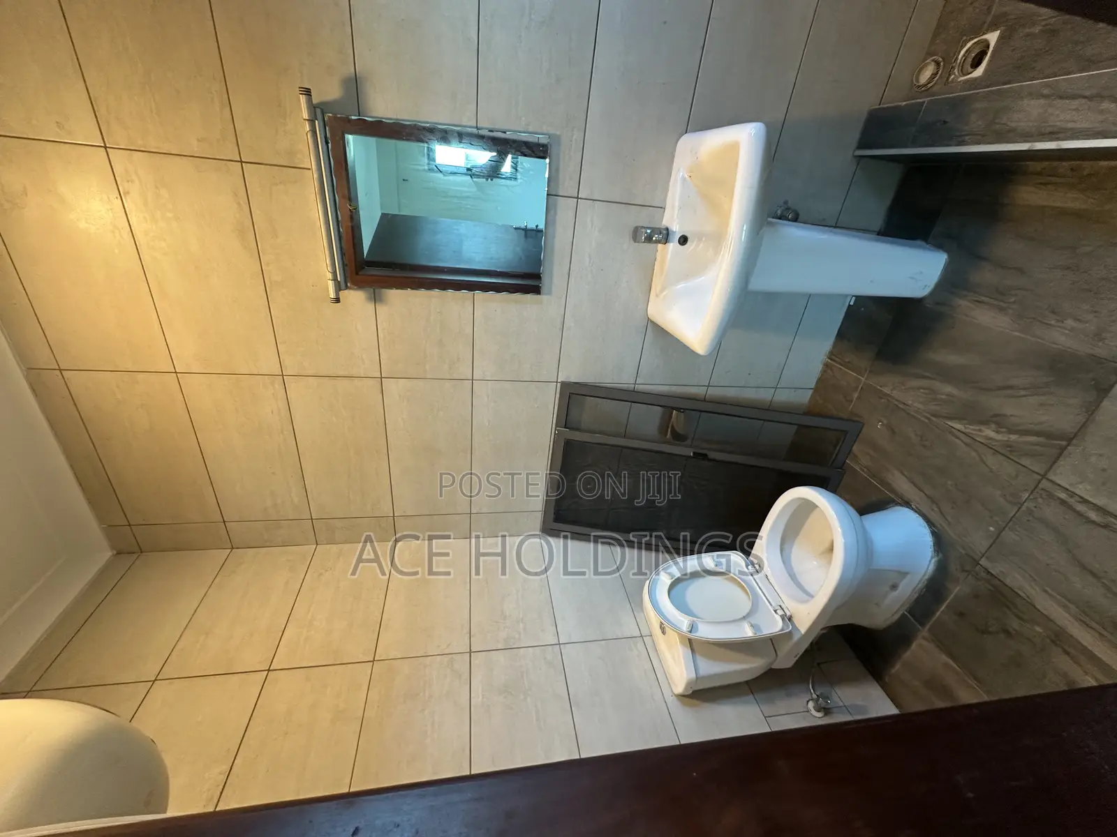 2bdrm Apartment in Nmai Dzorn for rent
