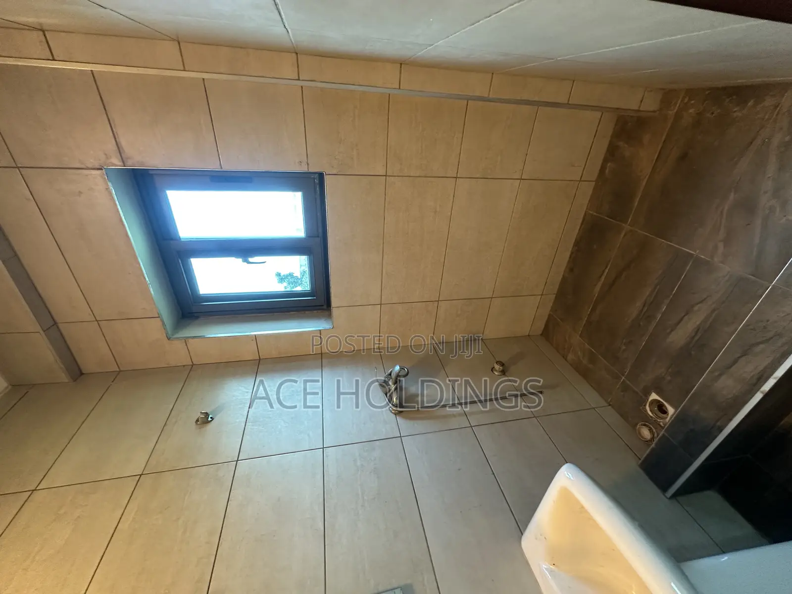 2bdrm Apartment in Nmai Dzorn for rent