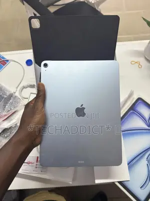 Apple iPad Air 13 (2025) 128 GB Blue
