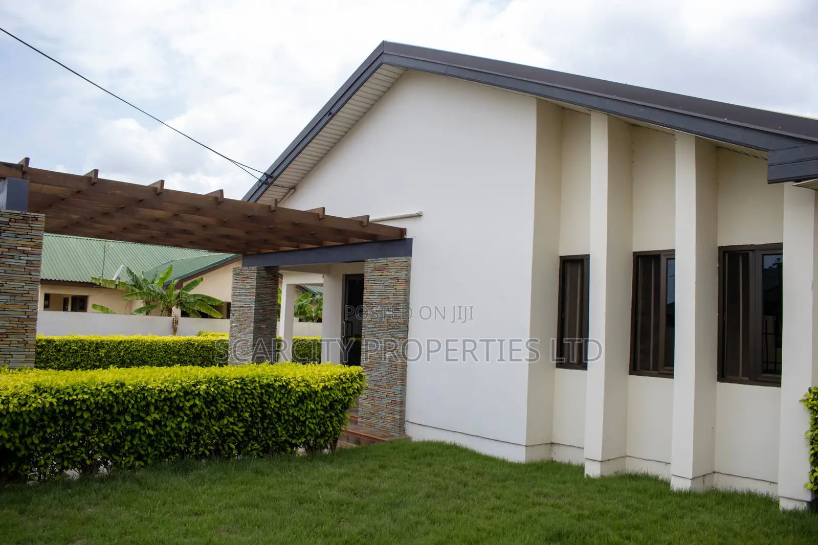 3bdrm House in Tema Metropolitan for sale