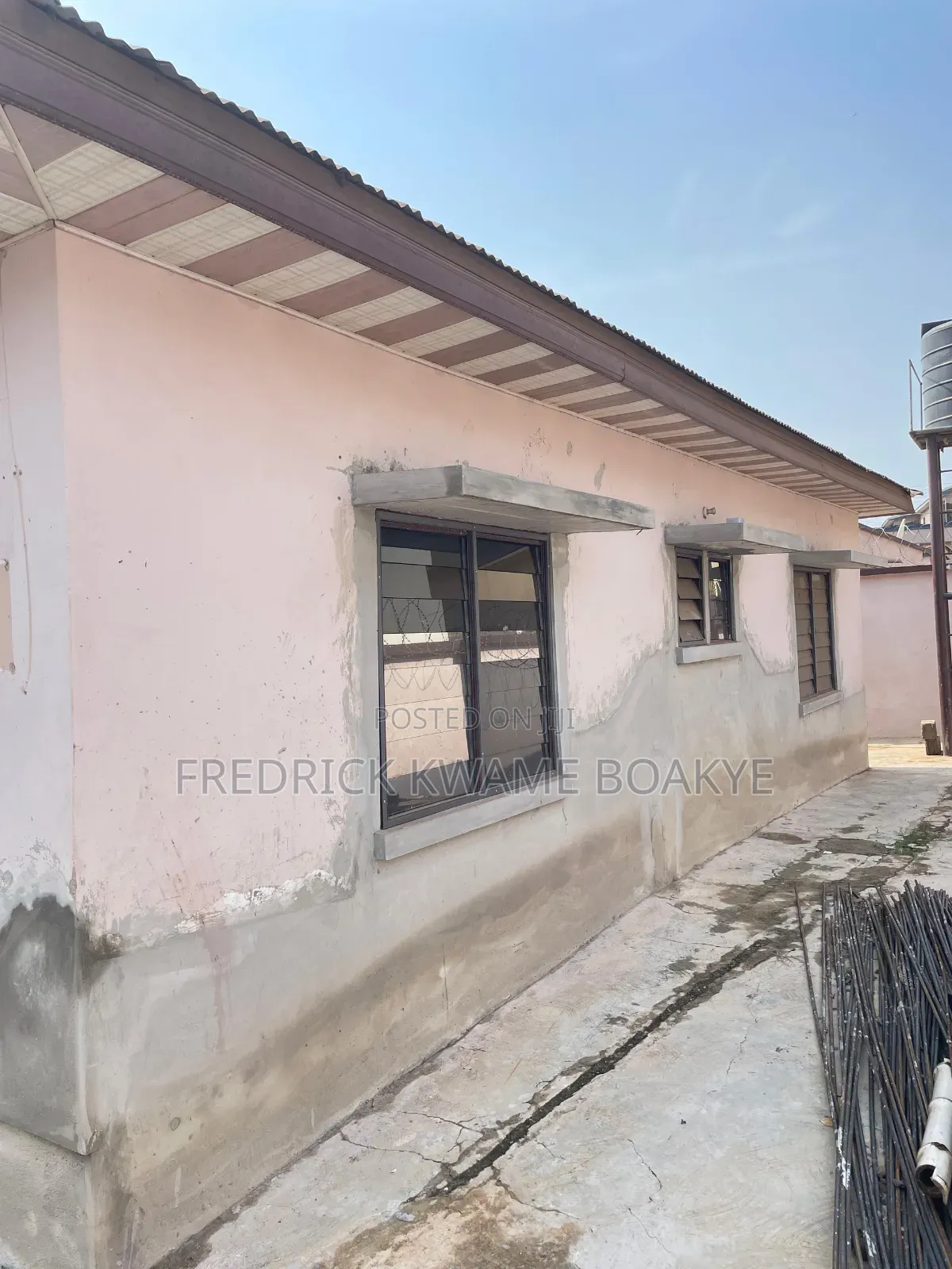 4bdrm House in Brother K Estate, Kumasi Metropolitan for sale