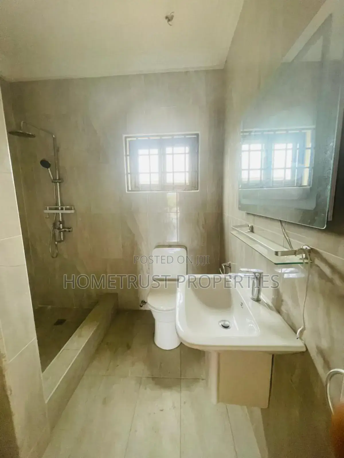 5bdrm Duplex in Hometrust Properties, Ablekuma for sale