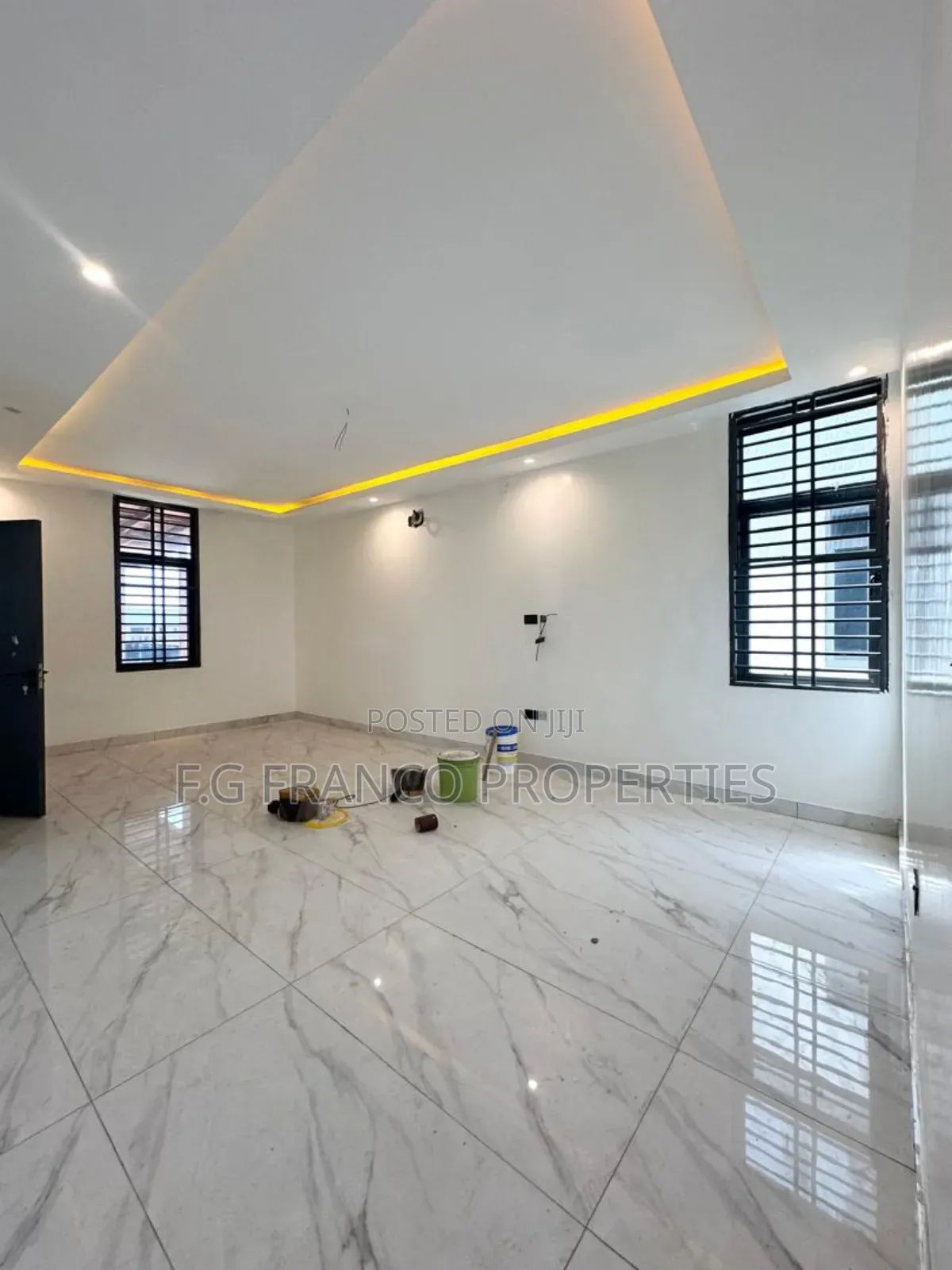 5bdrm House in Kg Franco Properties, Spintex for sale