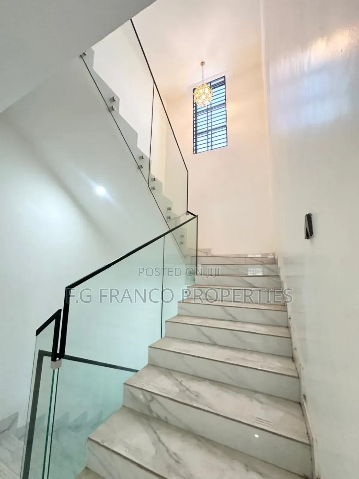 5bdrm House in Kg Franco Properties, Spintex for sale