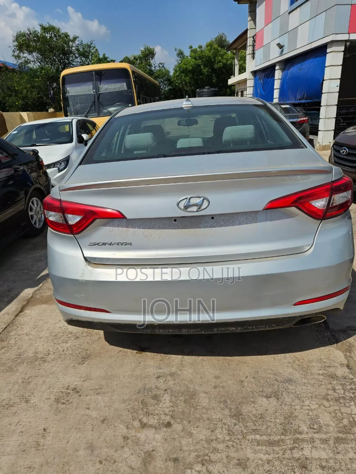 Hyundai Sonata Base Sedan FWD (2.4L 4cyl 6A) 2016 Silver